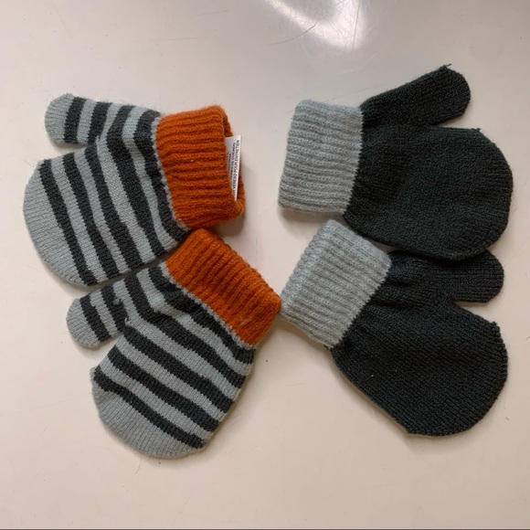 toby Other - TOBY Two pairs gender neutral Gray infant baby mittens winter accessory 12-24 m
